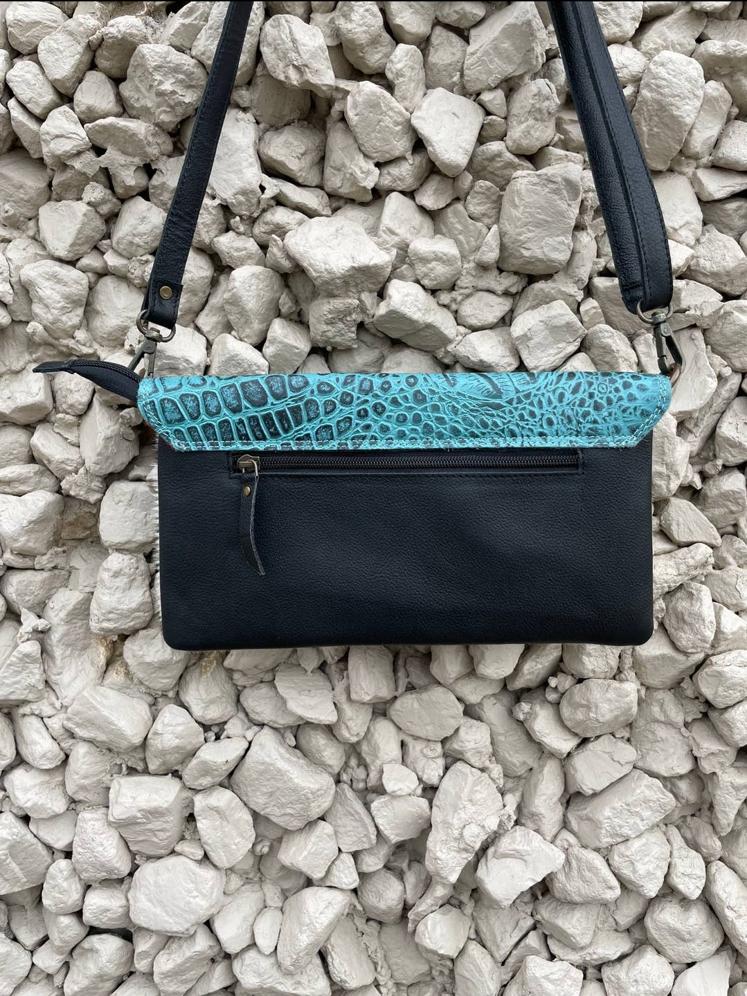 Western linens crocodile/cowhide