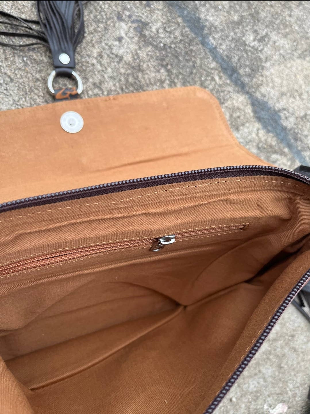 Western linens wristlet cowhide pouch