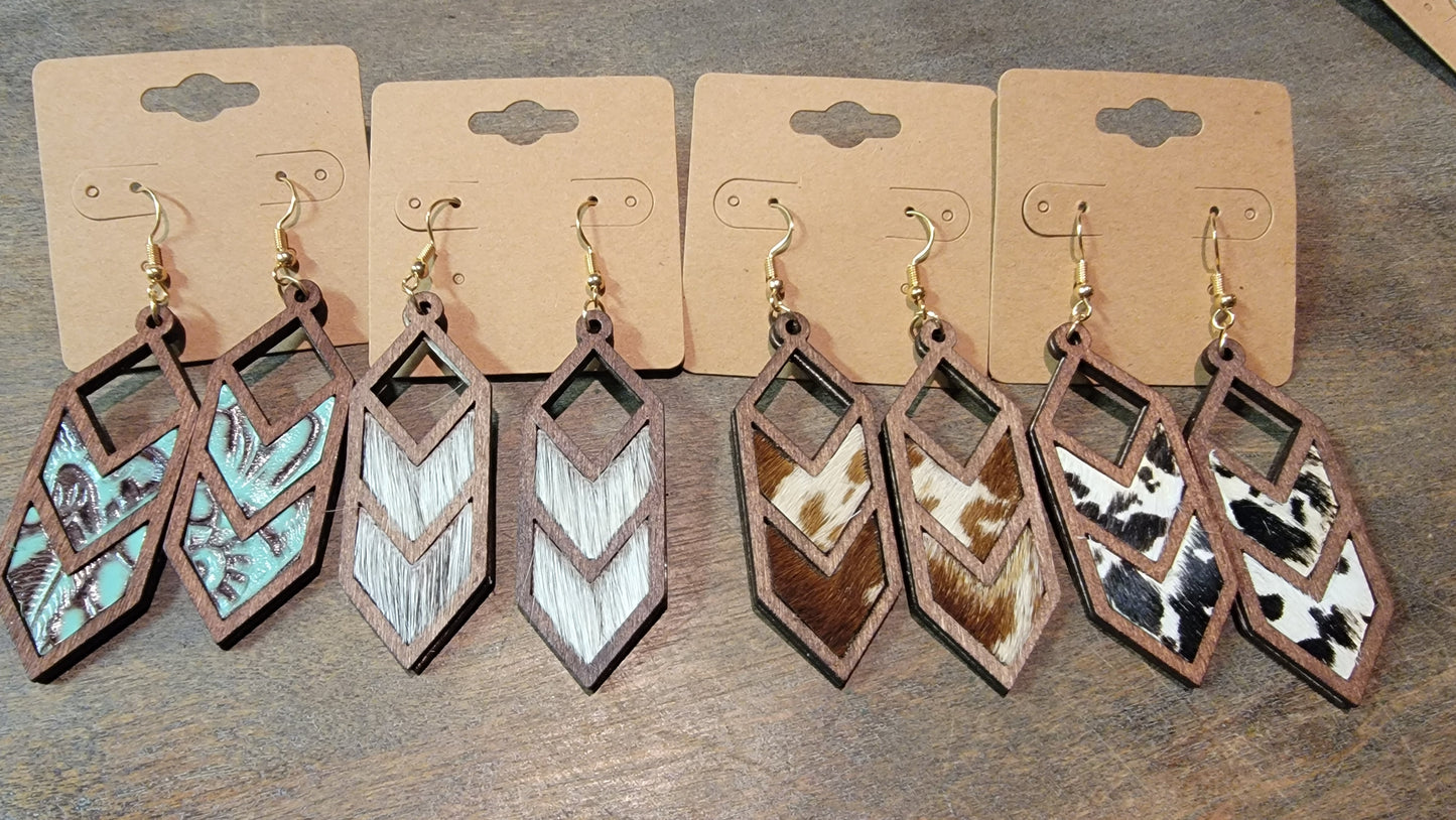 Wood/leather earrings